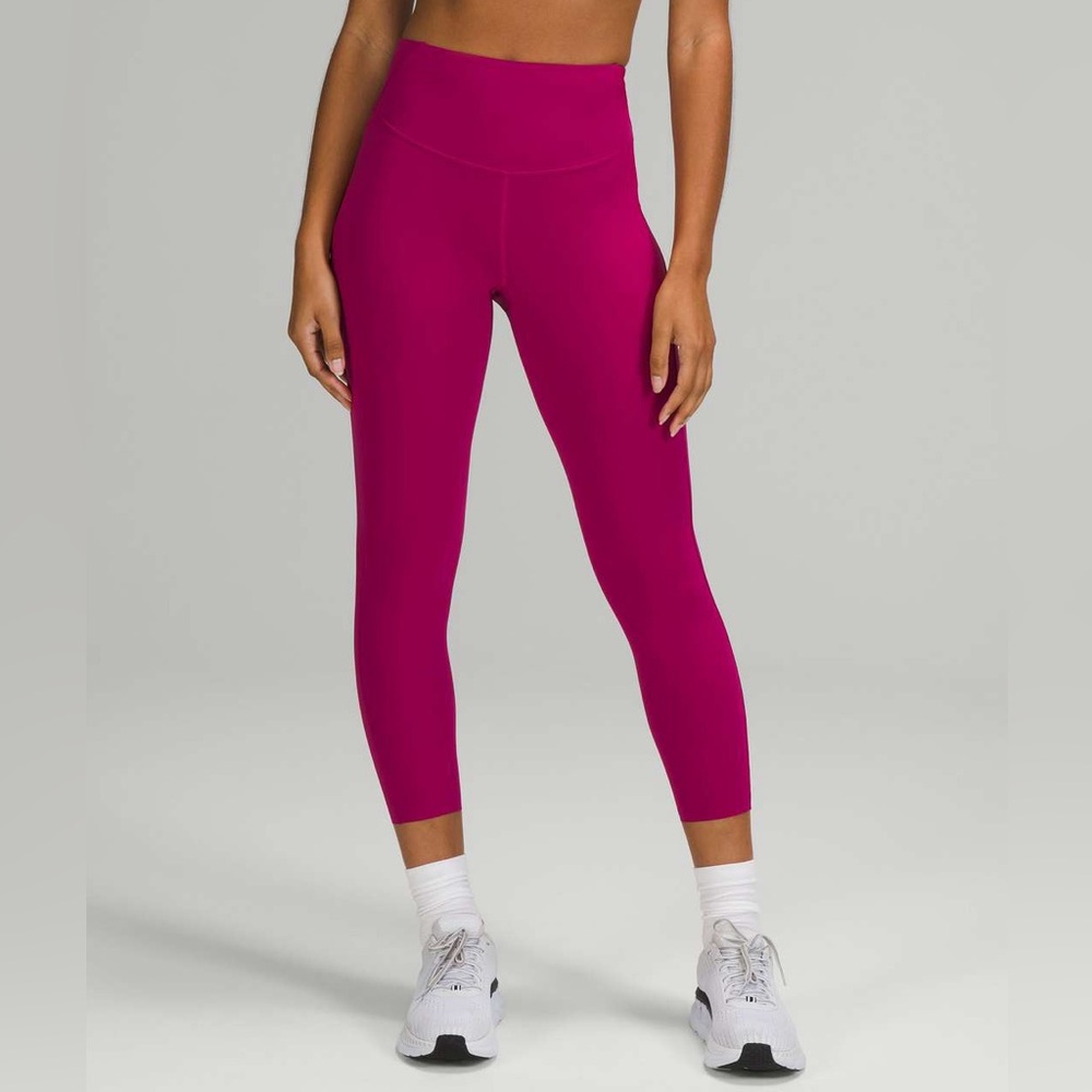 Lululemon Base Pace High-Rise Crop 23" | Magenta Purple